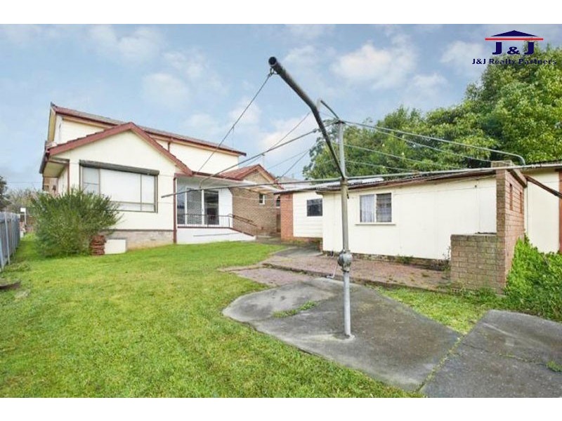 45 Church Ave, Westmead NSW 2145