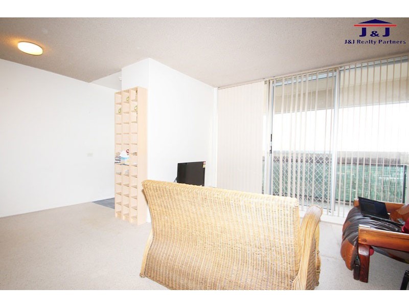 13F/15 Campbell St, Parramatta NSW 2150