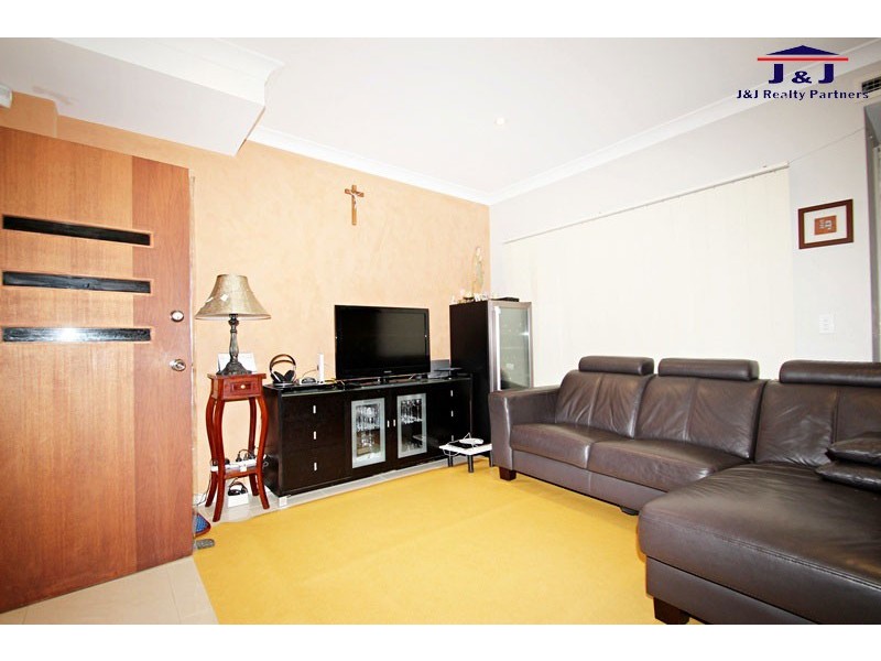 22 John Marie Place, Roselands NSW 2196