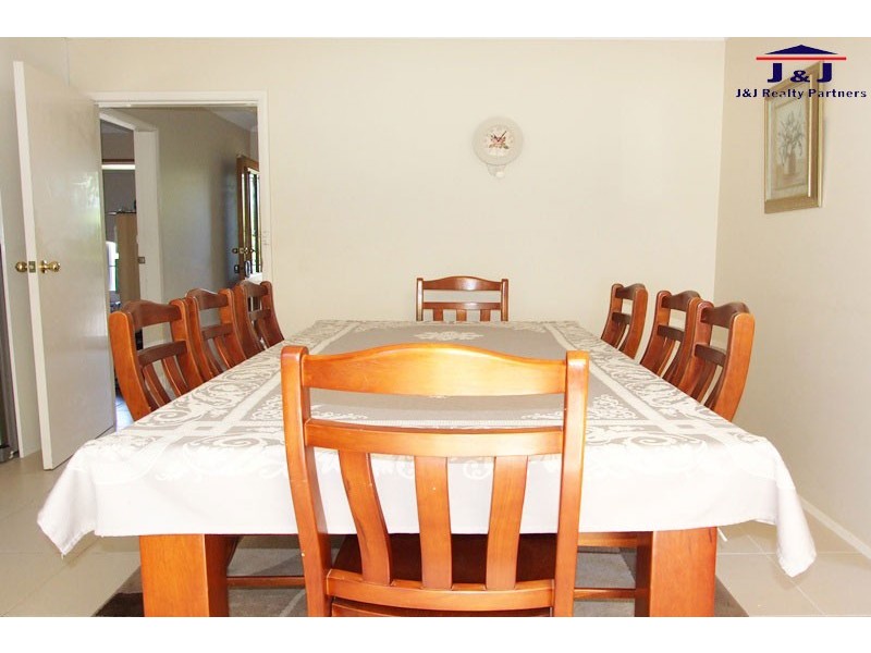 67 Dresden Ave, Castle Hill NSW 2154