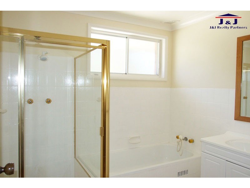 67 Dresden Ave, Castle Hill NSW 2154