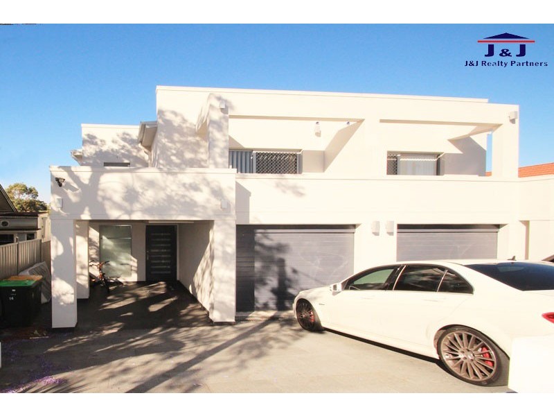 14 Narani Cres, Earlwood NSW 2206