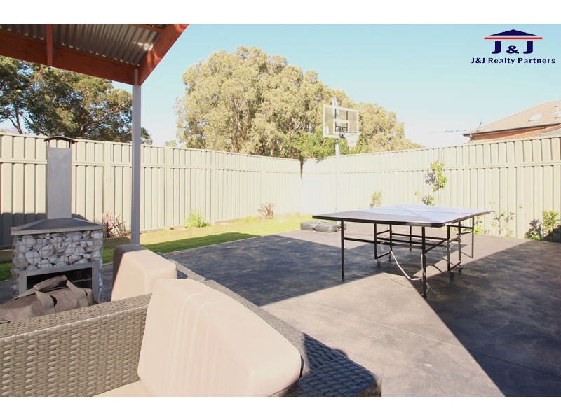 14 Narani Cres, Earlwood NSW 2206