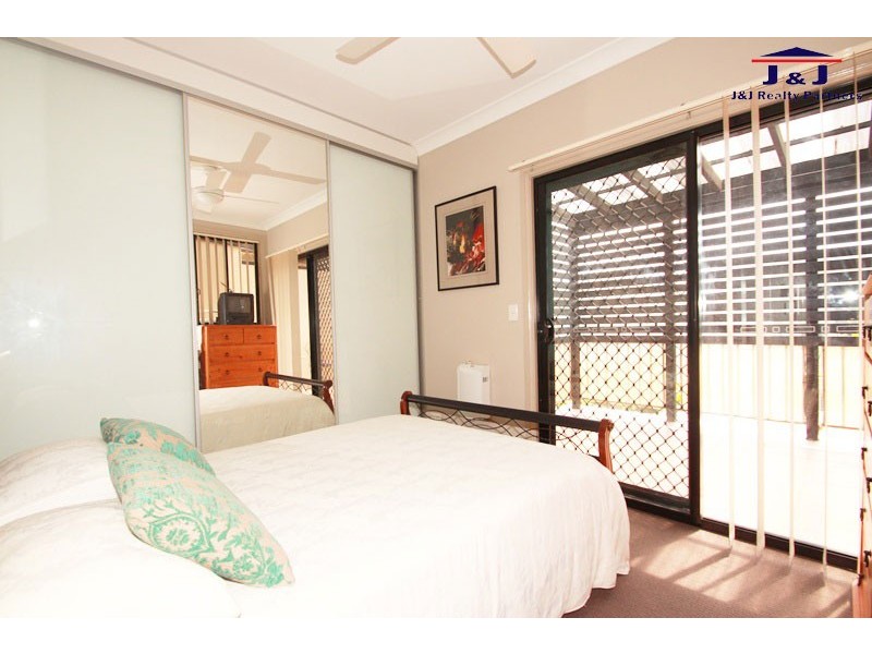 26 John Marie Pl, Roselands NSW 2196