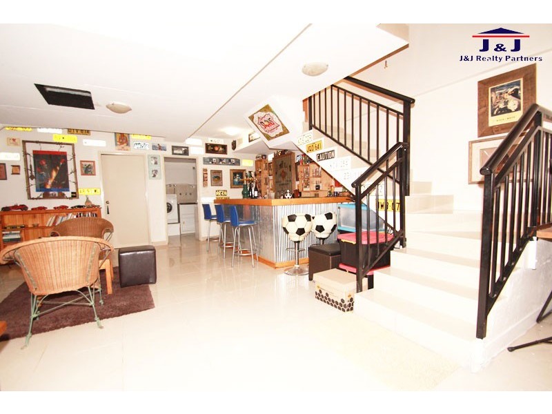 26 John Marie Pl, Roselands NSW 2196