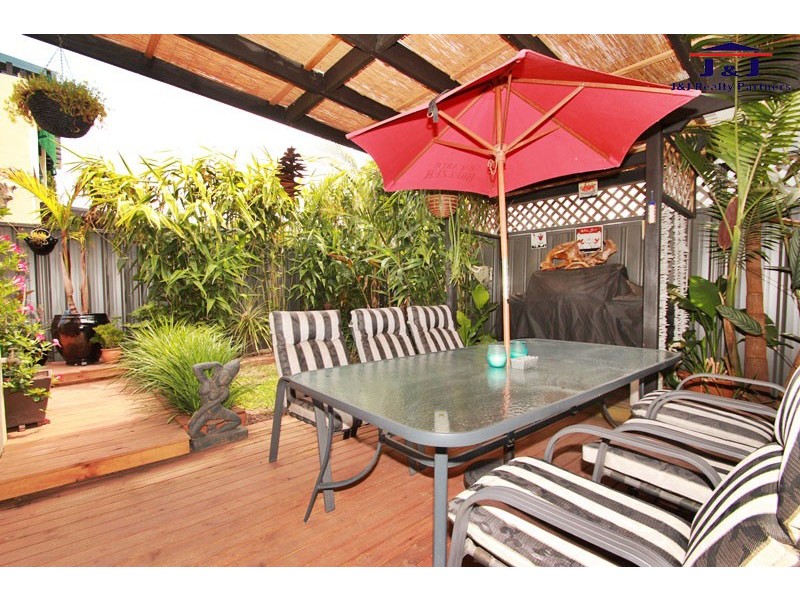 26 John Marie Pl, Roselands NSW 2196