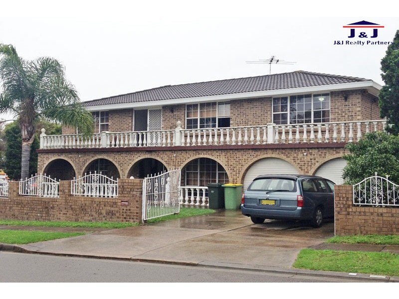 14 Housman St, Wetherill Park NSW 2164