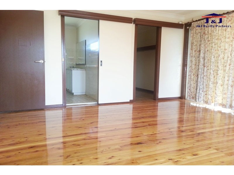 14 Housman St, Wetherill Park NSW 2164