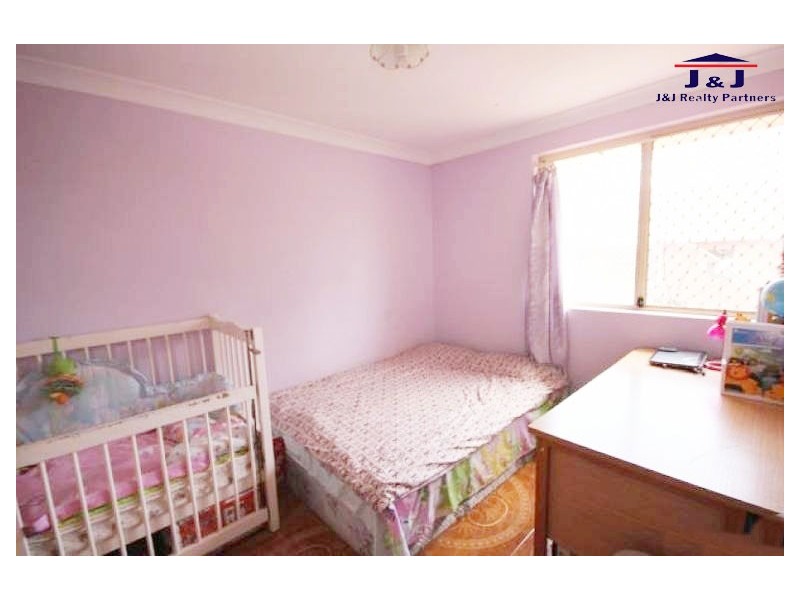 2/2 Myrtle Rd, Bankstown NSW 2200