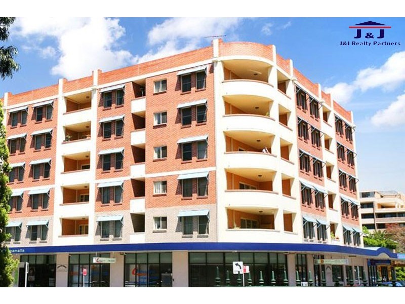 18/1 Macquarie St, Parramatta NSW 2150