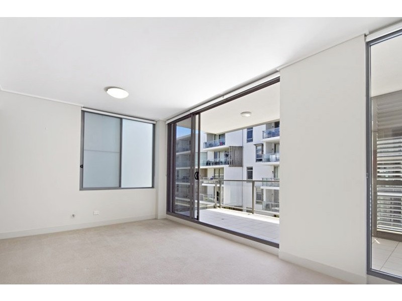 412/3 Jean Wailes Ave, Rhodes NSW 2138