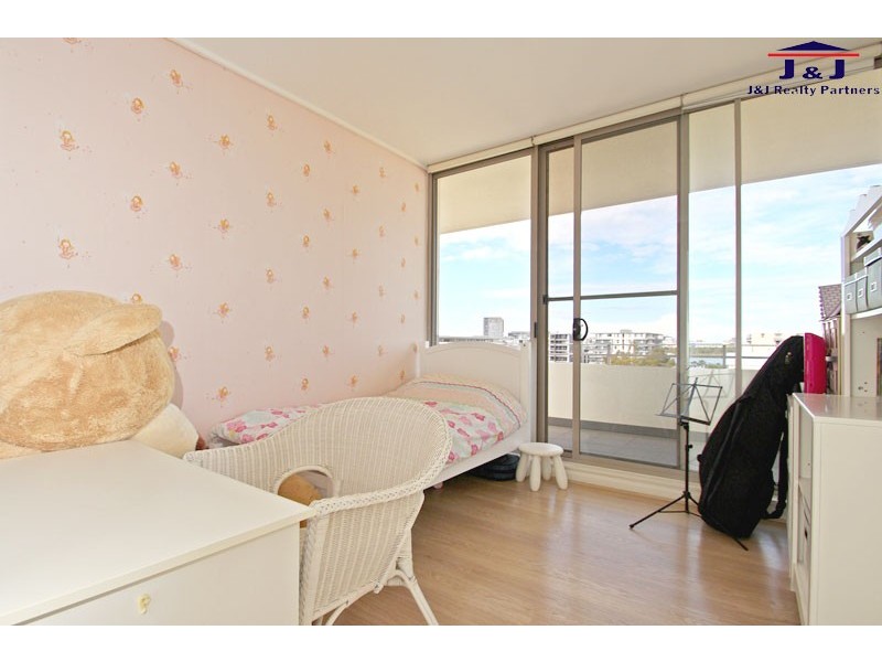 718/37 Amalfi Dr, Wentworth Point NSW 2127