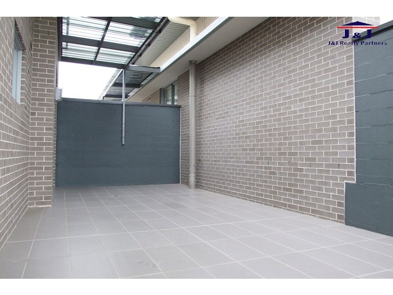 320/81-86 Courallie Ave, Homebush West NSW 2140