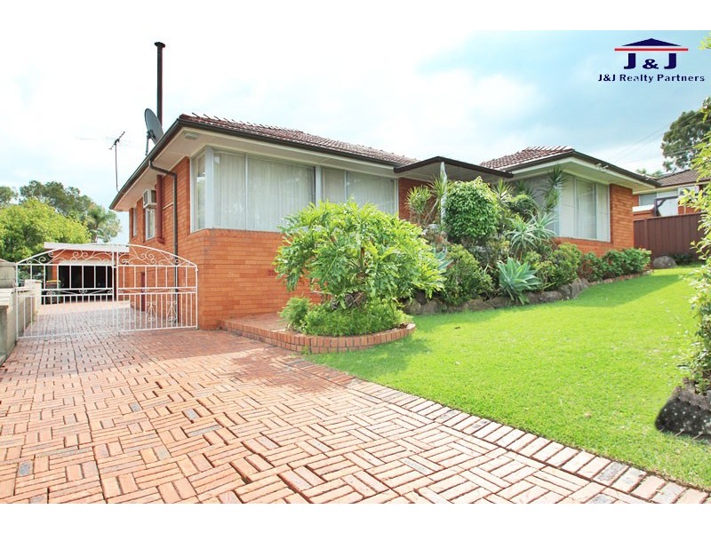 4 Esther St, Winston Hills NSW 2153