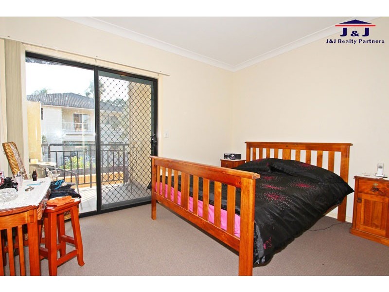 6 John Marie Place, Roselands NSW 2196