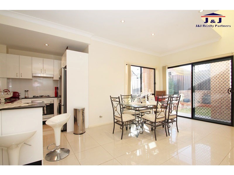 6 John Marie Place, Roselands NSW 2196