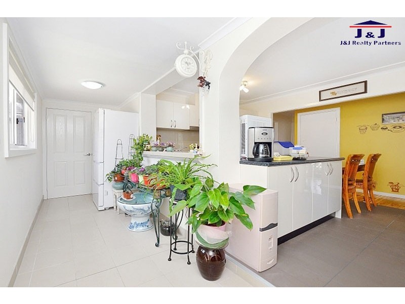 10 Berg St, Blacktown NSW 2148