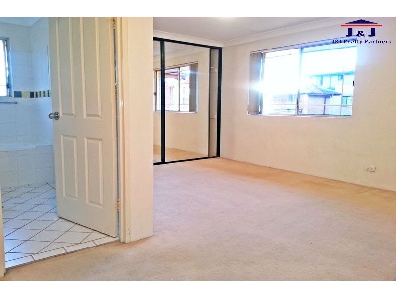 25/8 Hornsey Rd, Homebush West NSW 2140