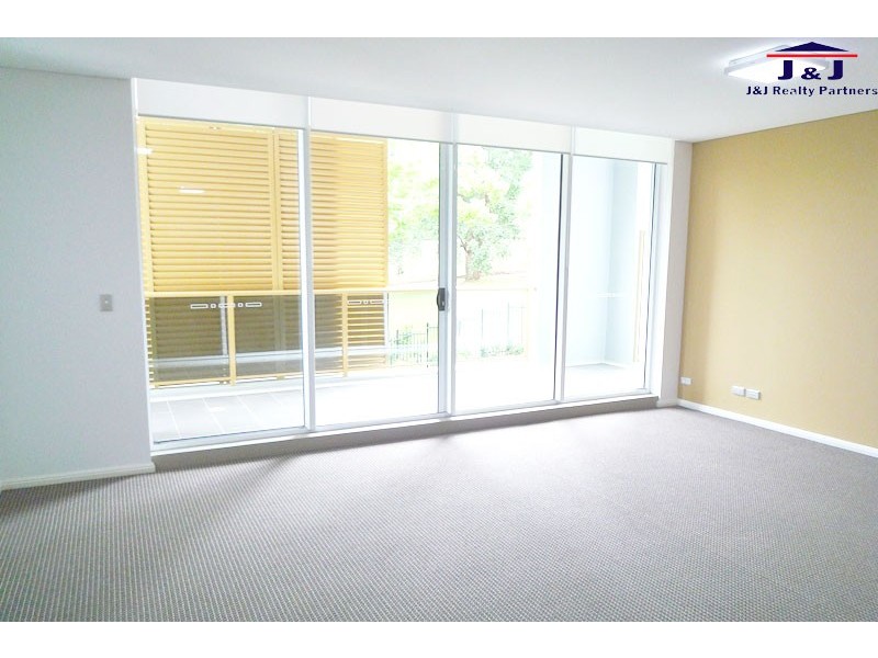 706/2 Avon Rd, Pymble NSW 2073