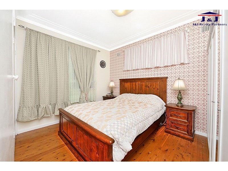 32 Leamington Ave, Telopea NSW 2117