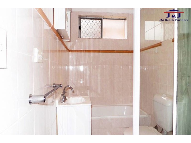 2/38 The Crescent, Homebush NSW 2140