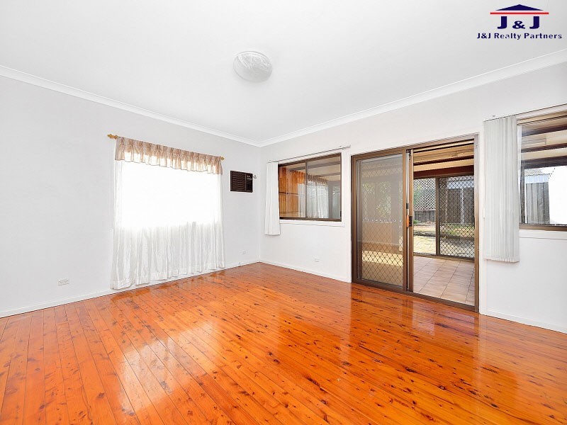 68 Duckmallois Ave, Blacktown NSW 2148