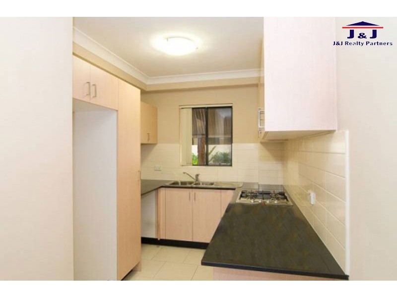 32/19-27 Eastbourne Rd, Homebush West NSW 2140