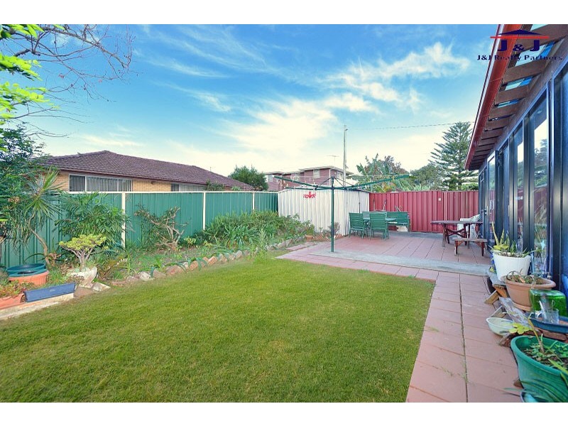 67 First Ave, Campsie NSW 2194