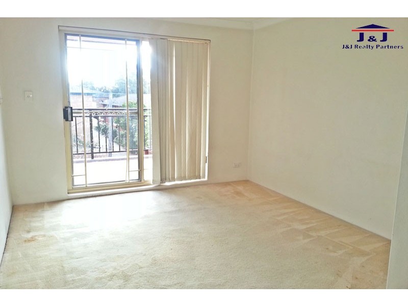 19/8 Hornsey Rd, Homebush West NSW 2140