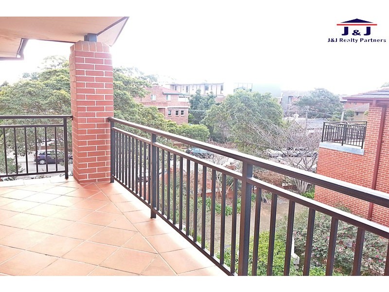 19/8 Hornsey Rd, Homebush West NSW 2140