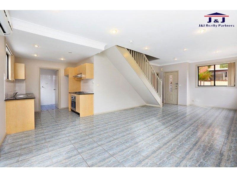 2/38 Asquith St, Silverwater NSW 2128