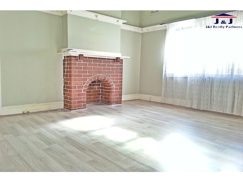 5 Frances Ave, Strathfield South NSW 2136