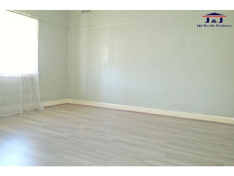 5 Frances Ave, Strathfield South NSW 2136