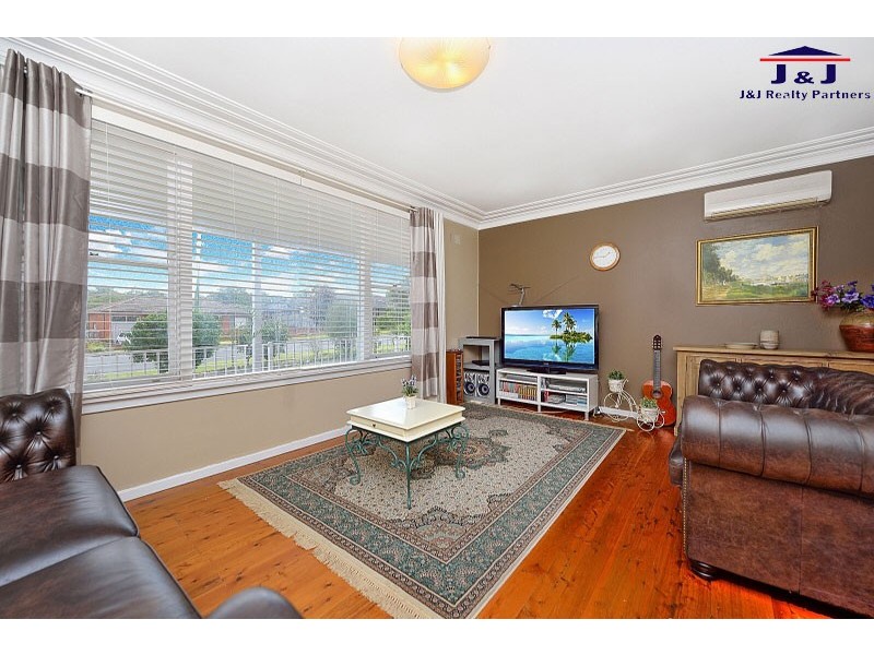 32 Leamington Ave, Telopea NSW 2117