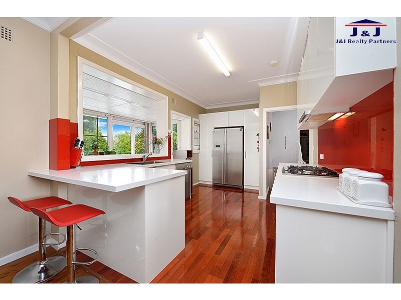 32 Leamington Ave, Telopea NSW 2117