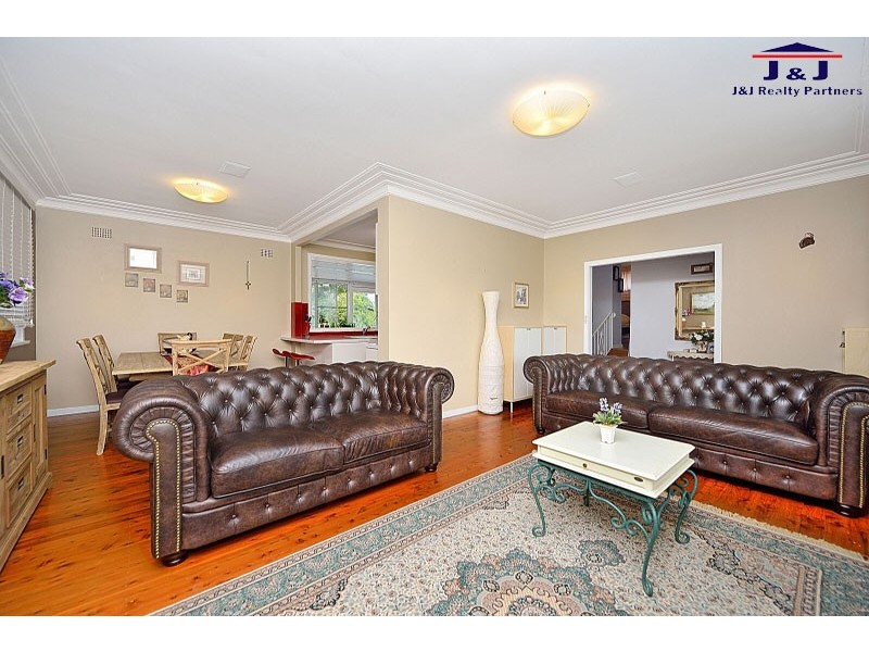 32 Leamington Ave, Telopea NSW 2117