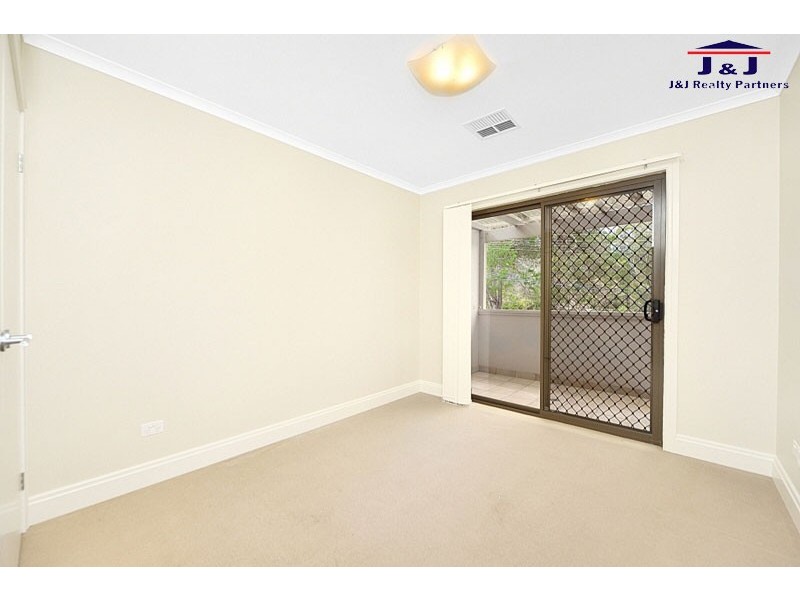 13 Honiton Ave, Carlingford NSW 2118