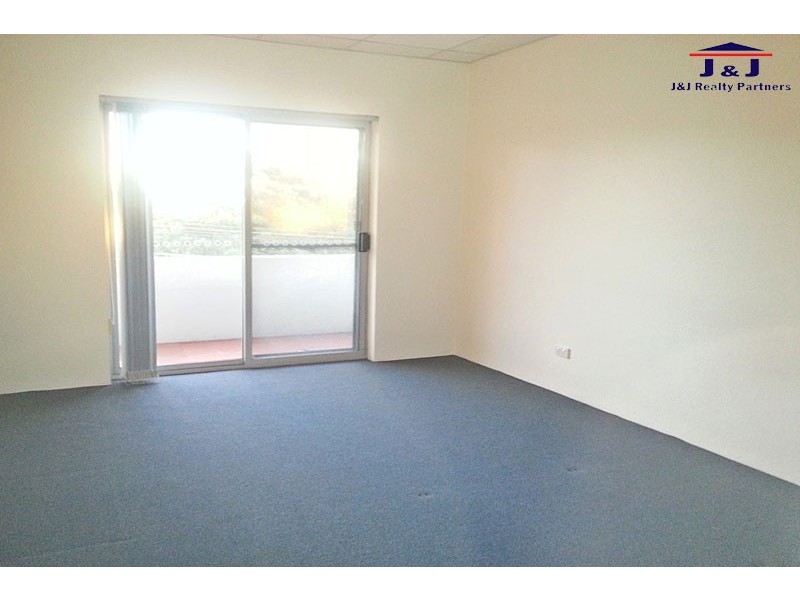 2/15-21 Ninth Ave, Campsie NSW 2194