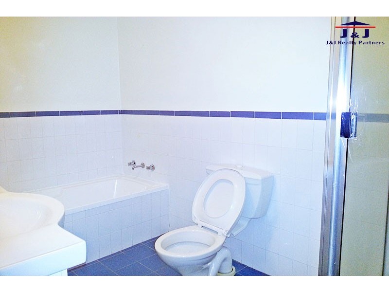 2/15-21 Ninth Ave, Campsie NSW 2194