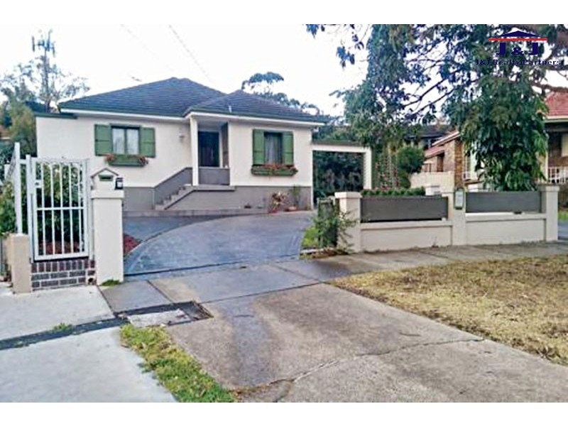 36 Novle Ave, Strathfield NSW 2135