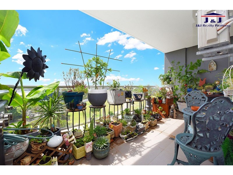 319/81 Courallie Ave, Homebush West NSW 2140