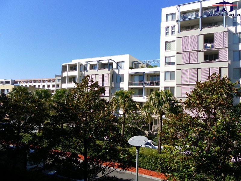 202/1 The Piazza, Wentworth Point NSW 2127