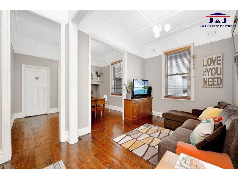 11 Park Rd, Burwood NSW 2134