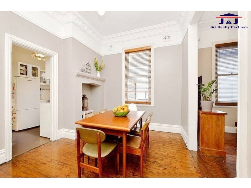 11 Park Rd, Burwood NSW 2134