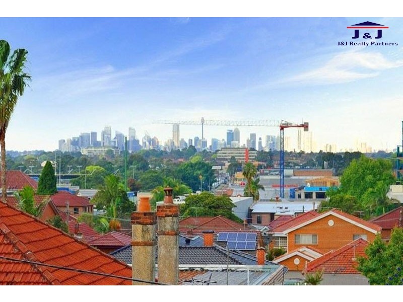 11 Park Rd, Burwood NSW 2134