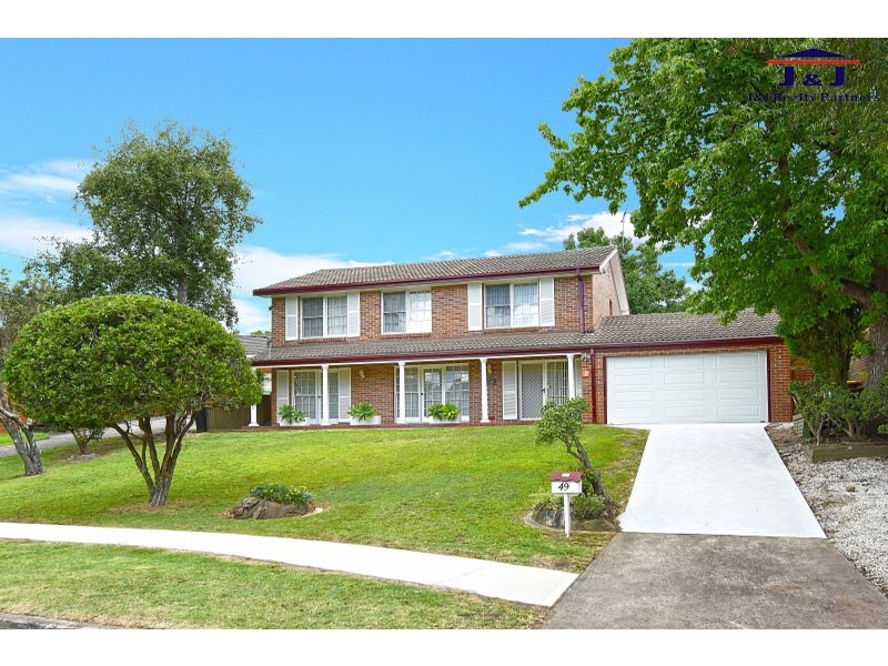 49 Glanmire Rd, Baulkham Hills NSW 2153