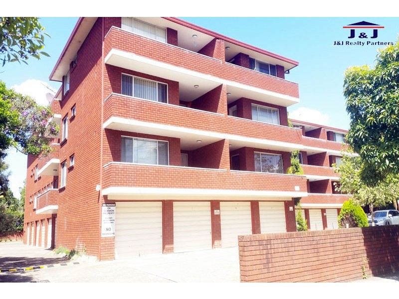 14/10-14 Burlington Rd, Homebush NSW 2140