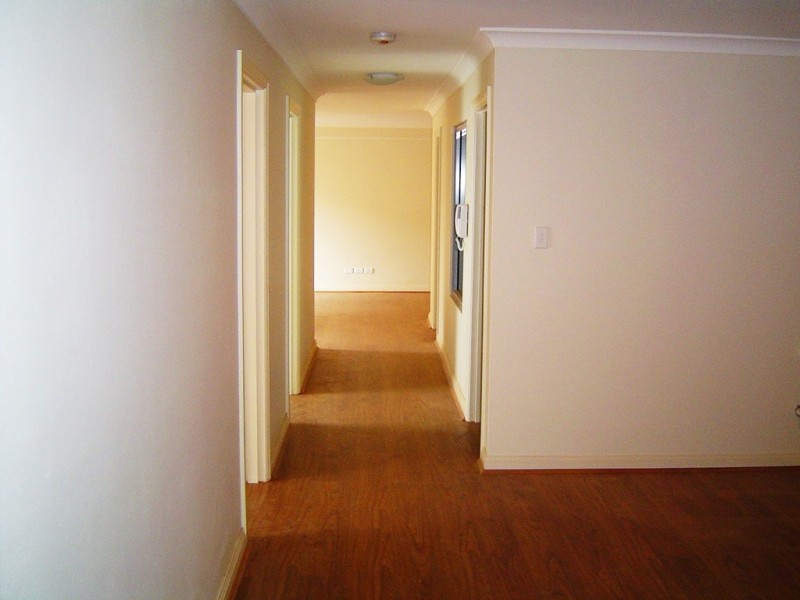 4/10 Ethel St., Eastwood NSW 2122