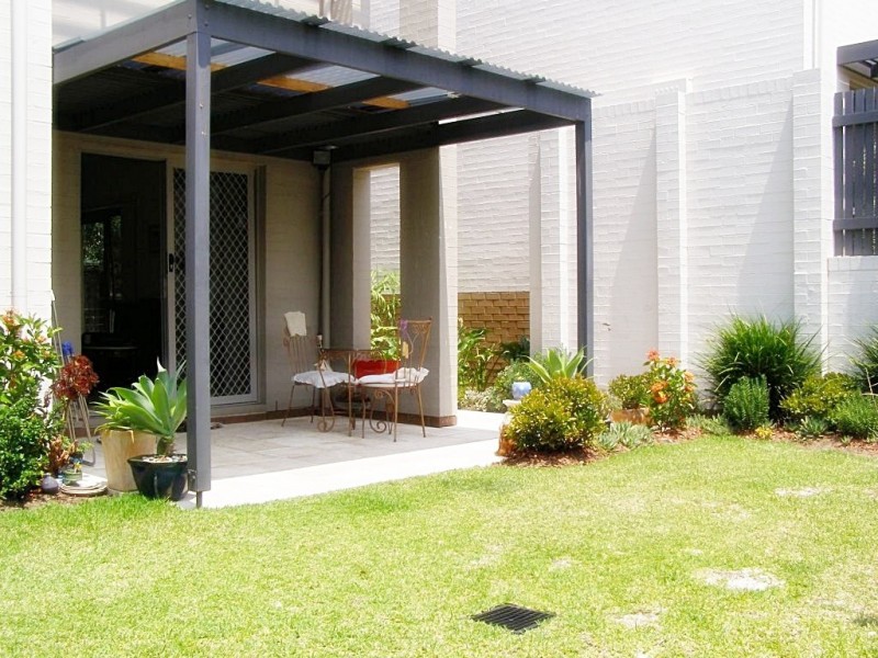 12 Wing Pde, Newington NSW 2127