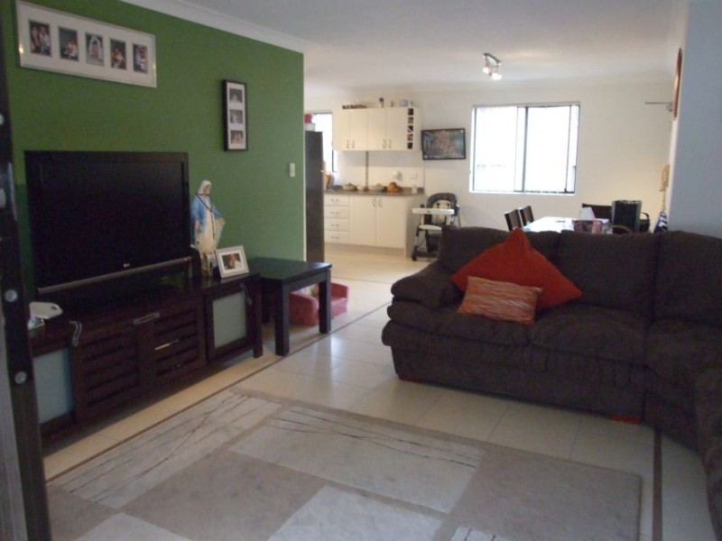 2/71-75 Meredith St., Bankstown NSW 2200